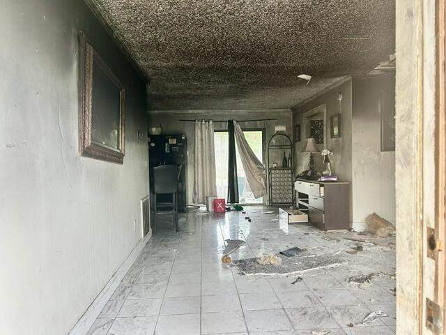 3 bedroom Single Family Residence at 10685 Ember Street, Holiday City At Boca Raton Sec 9, Boca Raton — photo 5