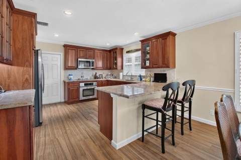 7 Holly Drive, Boynton Beach FL - photo 13 of 91
