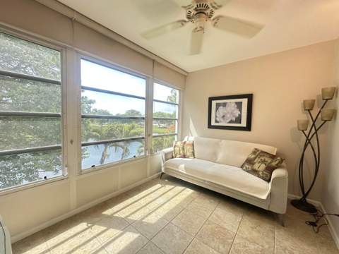 310 Grantham A, Deerfield Beach FL - photo 22 of 36