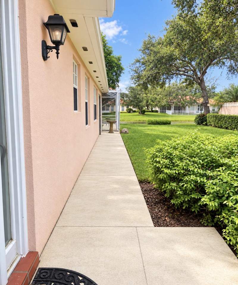2 bedroom Villa at 7174 Grassy Bay Drive, Riverwalk , West Palm Beach — photo 5