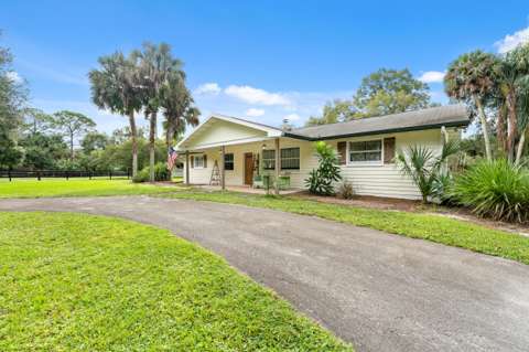 5258 SW Cherokee Street, home for sale in Palm City 34990