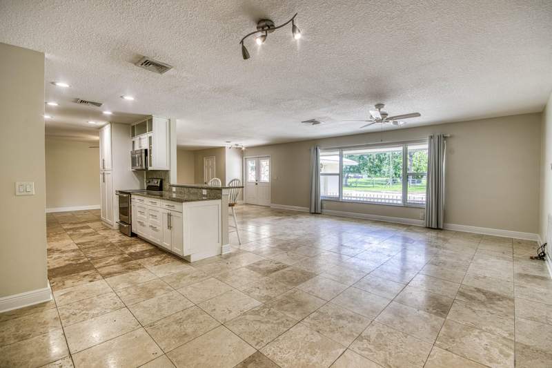 3 bedroom Single Family Residence at 11065 164th Court, Jupiter Farms, Jupiter — photo 5