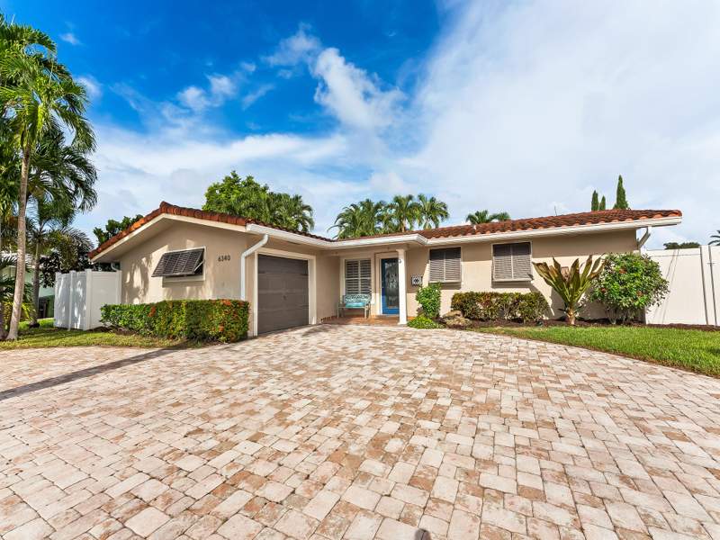 3 bedroom Single Family Residence at 6340 NE 19th Terrace, Imperial Point 4th Sec, Fort Lauderdale — photo 4