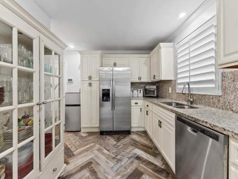 6340 NE 19th Terrace, Fort Lauderdale FL - photo 13 of 36