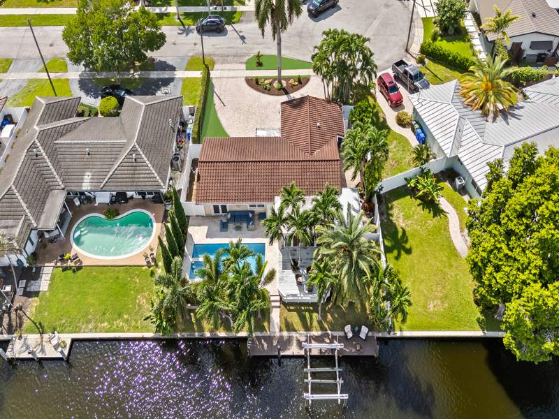 3 bedroom Single Family Residence at 6340 NE 19th Terrace, Imperial Point 4th Sec, Fort Lauderdale — photo 3