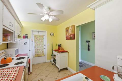 4117 Bougainvilla Drive #507, Lauderdale-By-The-Sea FL - photo 15 of 46