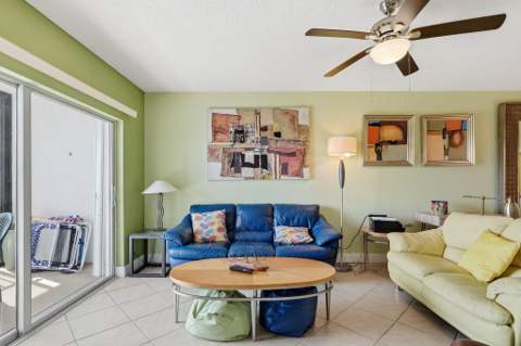 4117 Bougainvilla Drive #507, Lauderdale-By-The-Sea FL - photo 18 of 46
