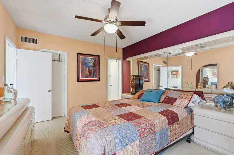 2 bedroom Condominium at 4117 Bougainvilla Drive #507, Leisure By The Sea East Condo, Lauderdale-By-The-Sea — photo 2