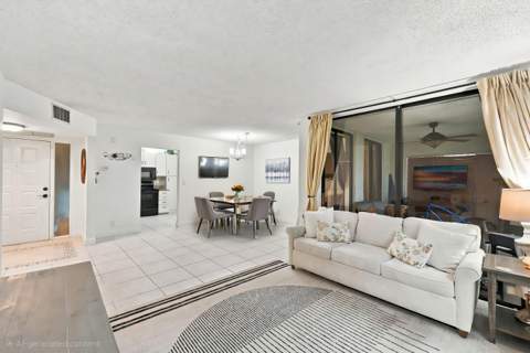 8609 Boca Glades Boulevard #A, Boca Raton FL - photo 12 of 39