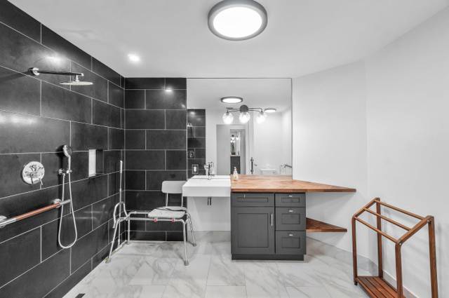 5188 EUROPA Drive #C