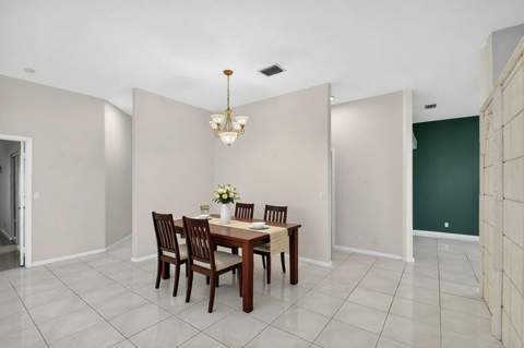 6179 Bear Creek Court, Lake Worth FL - photo 8 of 57