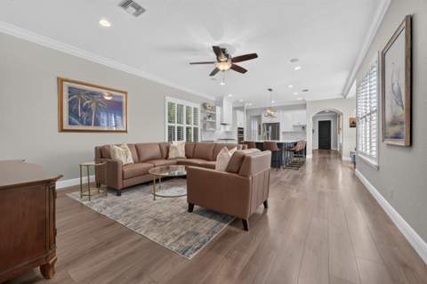 122 Santiago Drive, Jupiter FL - photo 10 of 37