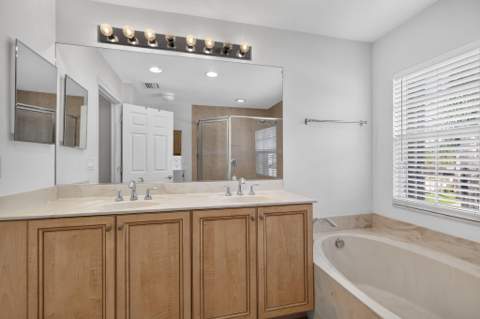 7890 Jewelwood Drive, Boynton Beach FL - photo 24 of 56