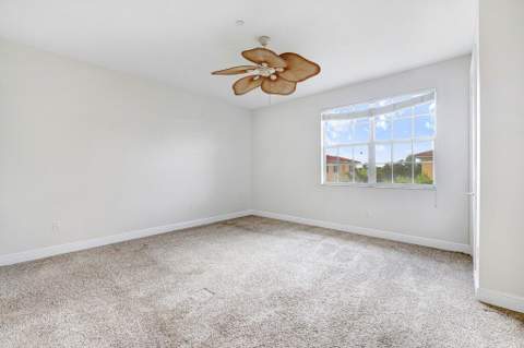 2502 N Dixie Highway #39, Lake Worth Beach FL - photo 24 of 46