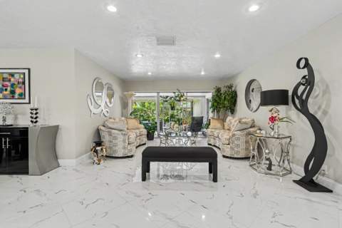 415 Sailboat Circle, Weston FL - photo 7 of 29