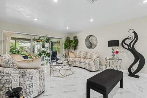 415 Sailboat Circle, Weston FL - photo 8 of 29