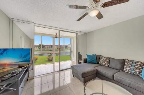 2700 Sunrise Lakes Drive #201, Sunrise FL - photo 6 of 54