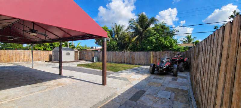4 bedroom Single Family Residence at 361 NW 42nd Street, Bonnie Loch Sec 2, Deerfield Beach — photo 3