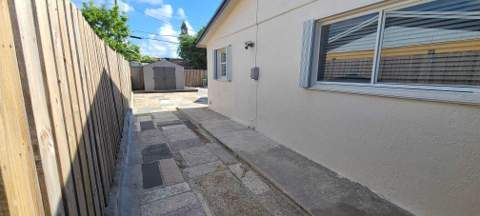 361 NW 42nd Street, Deerfield Beach FL - photo 24 of 32