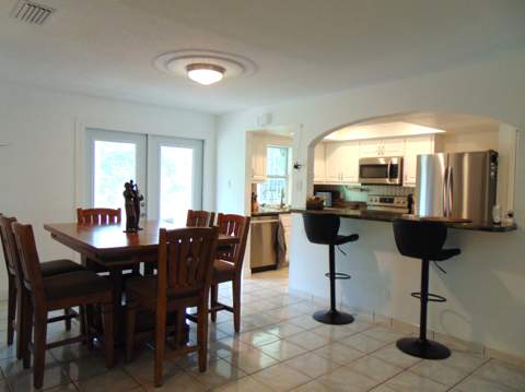 6854 NW 3rd Street, Margate FL - photo 11 of 42