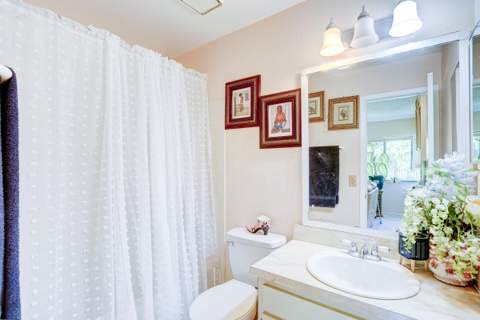 2351 SE Fruit Avenue, Port St. Lucie FL - photo 16 of 29