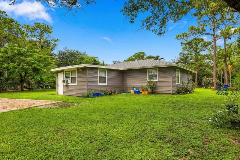 3 bedroom Single Family Residence at 13662 N 54th, Acreage, The Acreage — photo 3