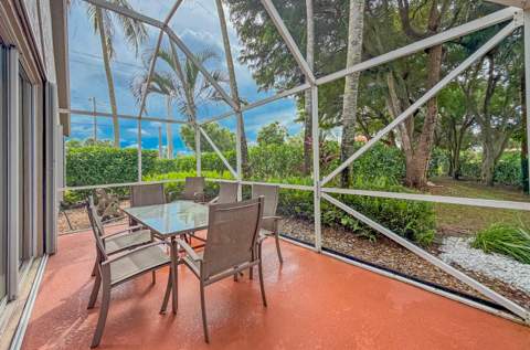 5379 Brookview Drive, Boynton Beach FL - photo 24 of 40