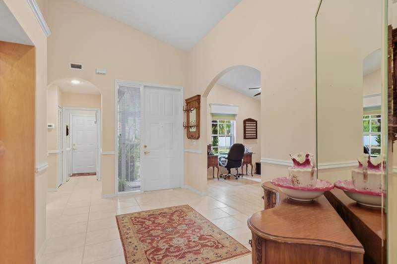2 bedroom Single Family Residence at 5379 Brookview Drive, Indian Spring 7, Boynton Beach — photo 4