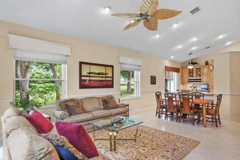 5379 Brookview Drive, Boynton Beach FL - photo 19 of 40