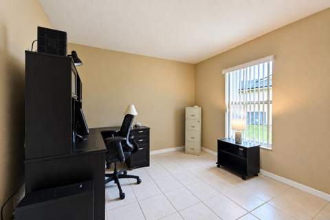 326 SE Starfish Avenue, Port St. Lucie FL - photo 24 of 40