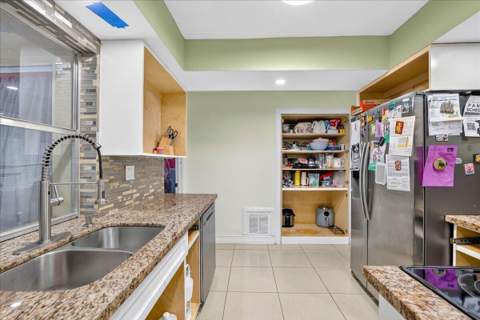 4911 NW 14th, Deerfield Beach FL - photo 9 of 25