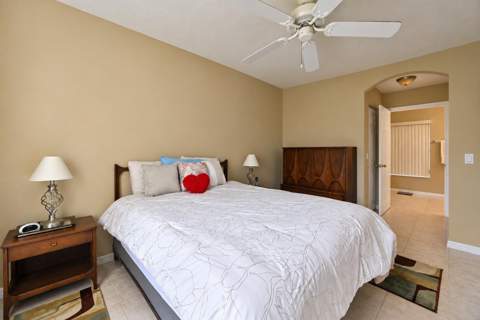 326 SE Starfish Avenue, Port St. Lucie FL - photo 17 of 40