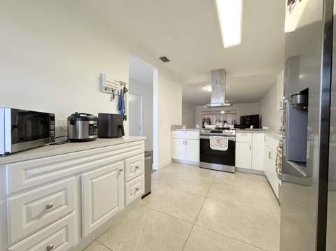 5775 W Fernley Drive #121, West Palm Beach FL - photo 9 of 17