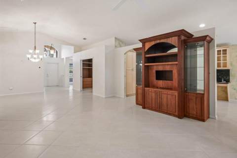 7286 Wailea Avenue, Boynton Beach FL - photo 8 of 73