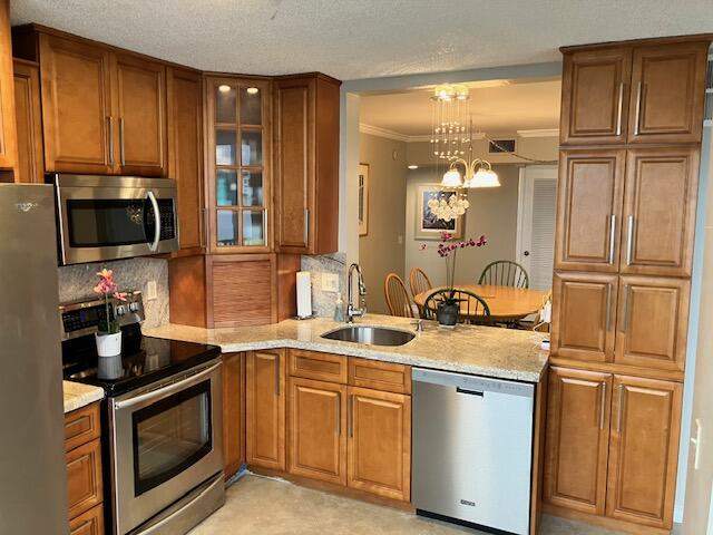 2 bedroom Condominium at 106 Lake Emerald Drive #Apt 114, Lake Emerald Condominium No Two, Oakland Park — photo 4
