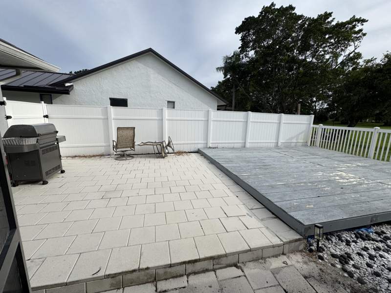 3 bedroom Single Family Residence at 5749 Adair Way, Lakes Of Lantana Ph 1-A, Lake Worth — photo 2