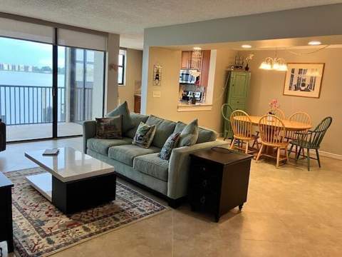 106 Lake Emerald Drive #Apt 114, Oakland Park FL - photo 14 of 42