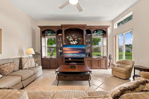 5399 Landon Circle, Boynton Beach FL - photo 17 of 59