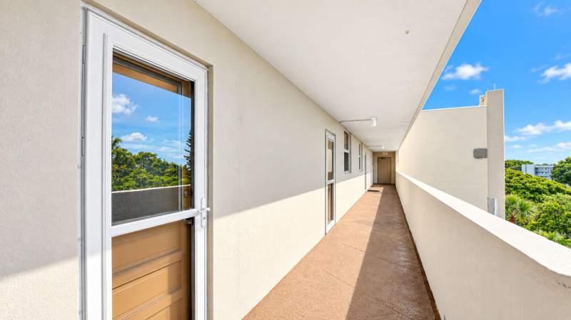 2 bedroom Condominium at 6461 NW 2nd Avenue #515, Boca Teeca Condo 5, Boca Raton — photo 3
