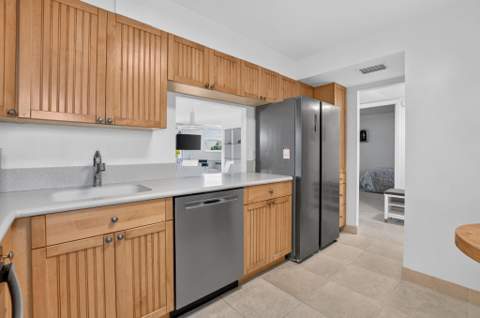 6461 NW 2nd Avenue #515, Boca Raton FL - photo 7 of 51