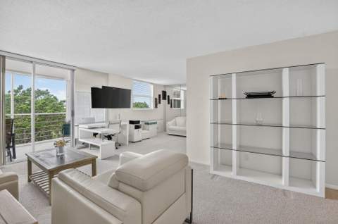 6461 NW 2nd Avenue #515, Boca Raton FL - photo 12 of 51