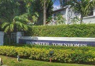 2 bedroom Townhouse at 1925 NE 15th Avenue #1925, Linda Terrace, Fort Lauderdale — photo 1