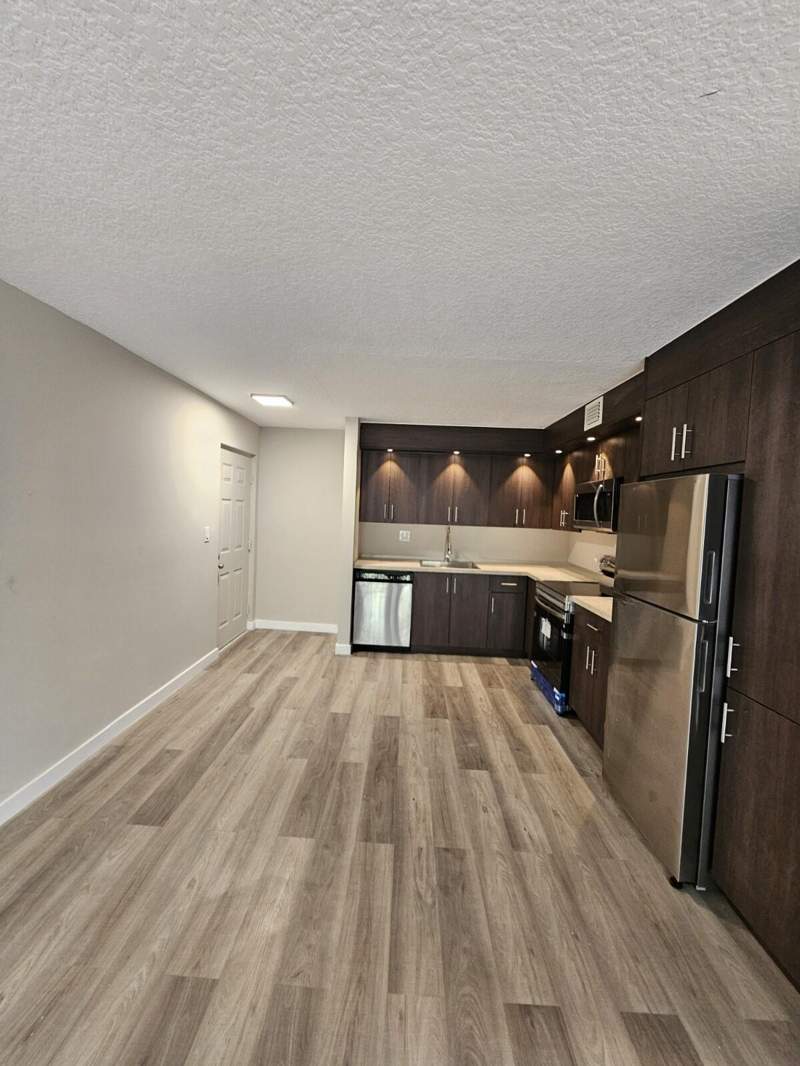 2 bedroom Condominium at 1850 N Congress Avenue #305, Presidential Golfview Condo, West Palm Beach — photo 3