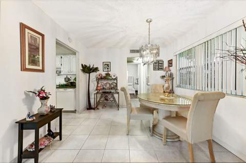 195 Waterford Crescent, Delray Beach FL - photo 8 of 43