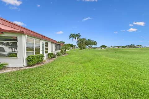 195 Waterford Crescent, Delray Beach FL - photo 18 of 43