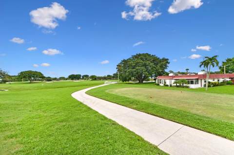 195 Waterford Crescent, Delray Beach FL - photo 22 of 43