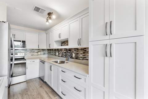 1160 Mahogany Way #103, Delray Beach FL - photo 6 of 26