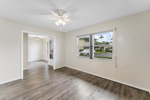1160 Mahogany Way #103, Delray Beach FL - photo 14 of 26