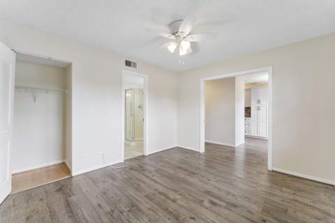 1160 Mahogany Way #103, Delray Beach FL - photo 15 of 26