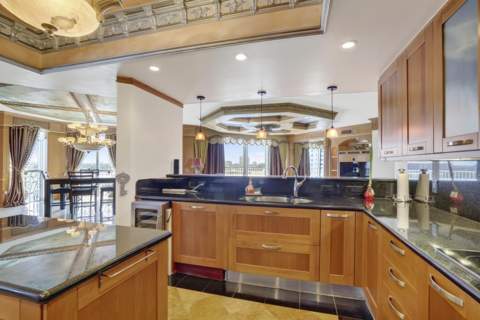 1460 S Ocean Boulevard #701, Lauderdale-By-The-Sea FL - photo 23 of 61